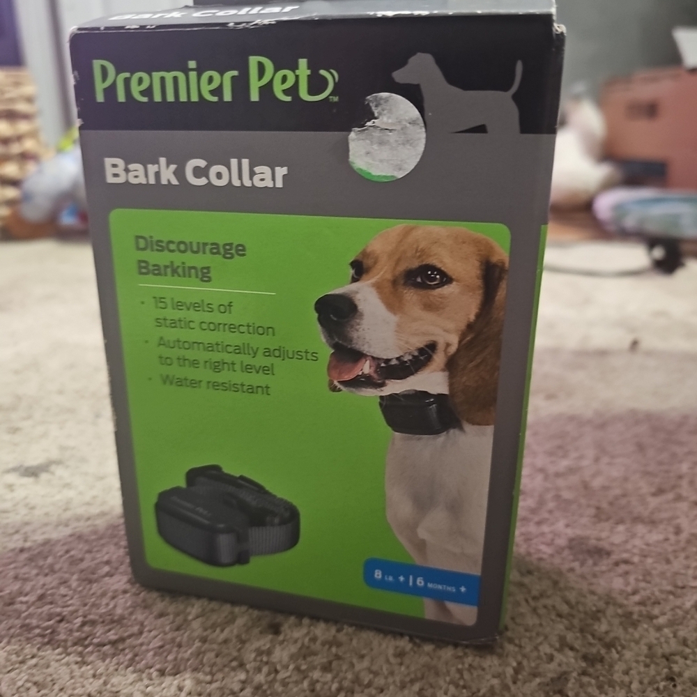 NWT Premier Pet Bark Collar - Black and Green
